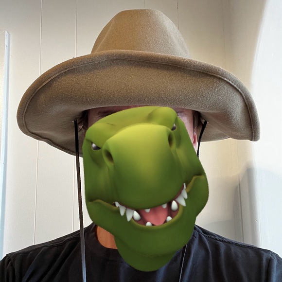 Cowboy Western Hat with Adjustable Brim! - Picture 7 of 7